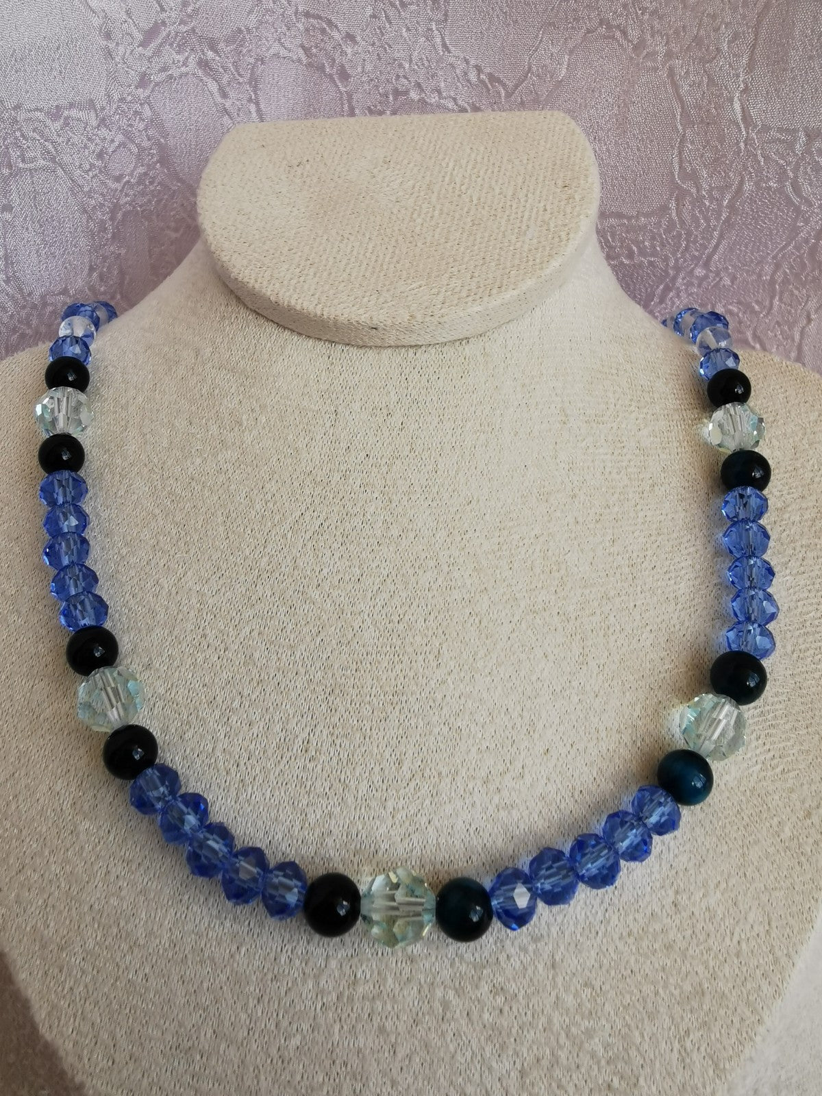 Collier fantaisie