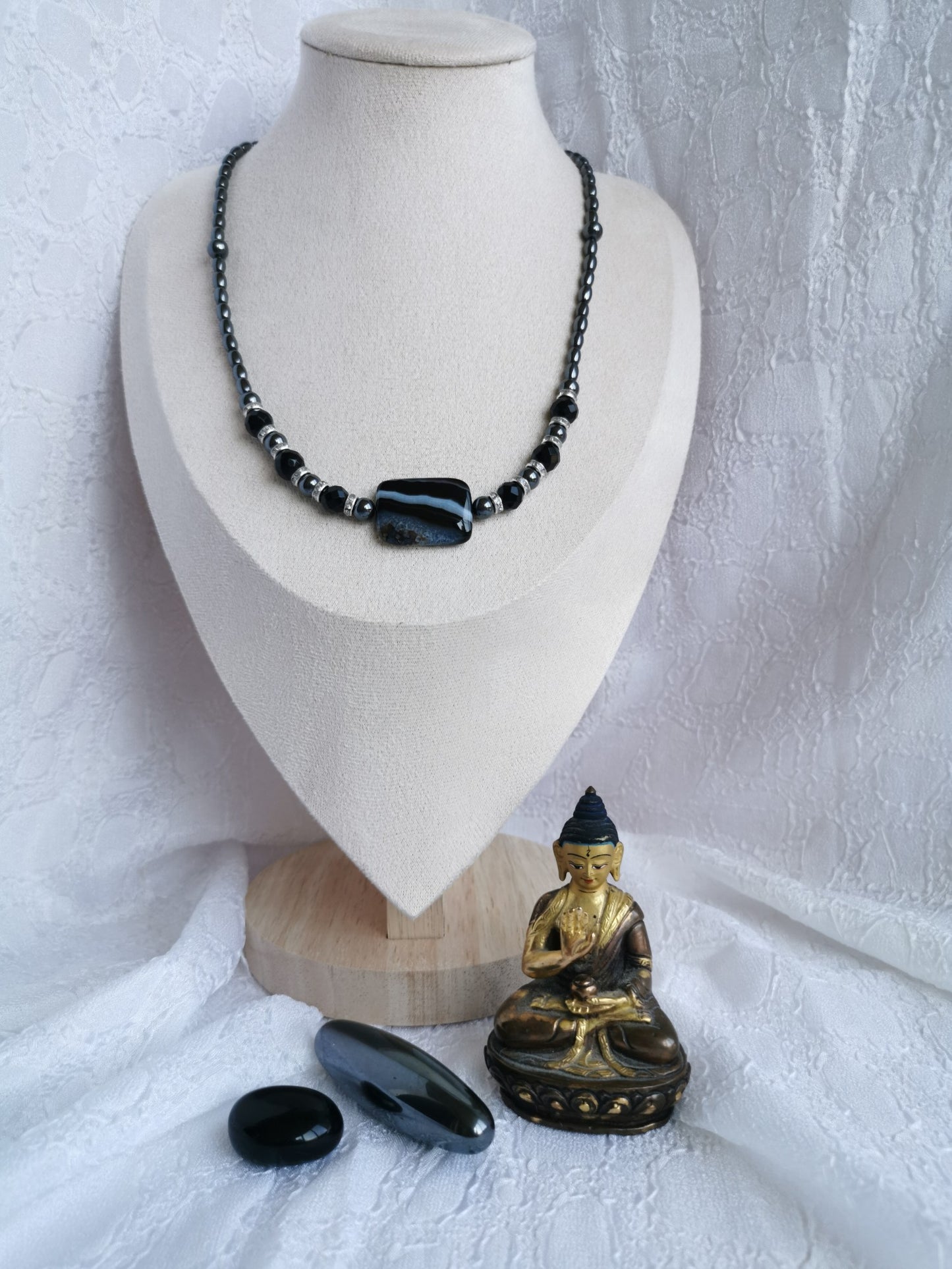 Collier hématite, onyx et agate noire rubanée